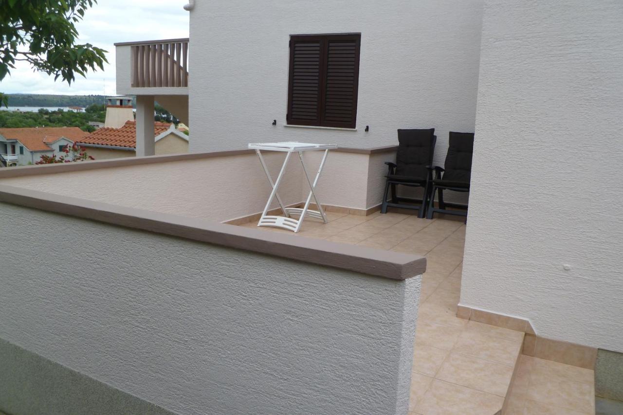 Apartments With A Parking Space Sali, Dugi Otok - 8154 Exteriör bild